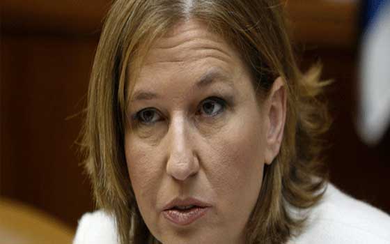   مصر اليوم - ليفني ضيفة شرف في حفل زواج رجلين