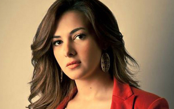   مصر اليوم - الفنانة دنيا سميرغانم ترقص على بشرة خير