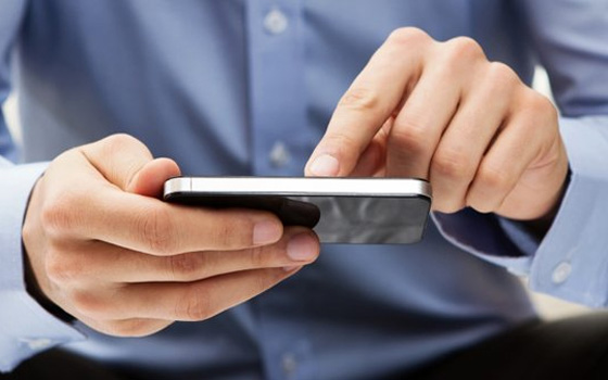 مصر اليوم - غوغل تفقد سيطرتها في سوق البحث عبر الموبايل في أميركا