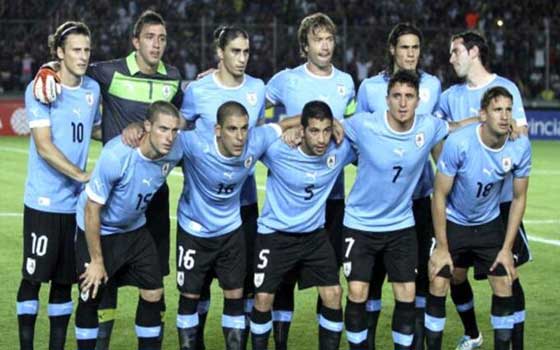   مصر اليوم - الأوروغواي لكرة القدم تنهي استعداداتها بفوز على سلوفينيا