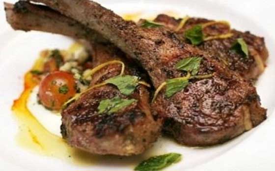   مصر اليوم - طريقة تحضير الريش المشوية