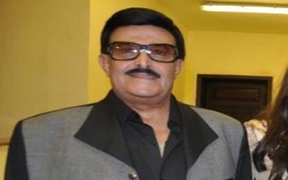   مصر اليوم - الفنَّان سمير غانم مُعلّق رياضيّ في الموسم الرمضاني