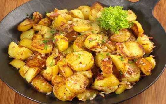   مصر اليوم - سلطة البطاطا المدخنة بالمايونيز