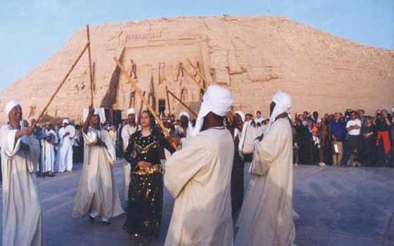   مصر اليوم - احتفالية لتنشيط السياحية في أسوان بمشاركة محافظ أسوان