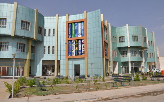   مصر اليوم - تفجيران داخل جامعة الأنبار بعد أقتحامها من قبل داعش