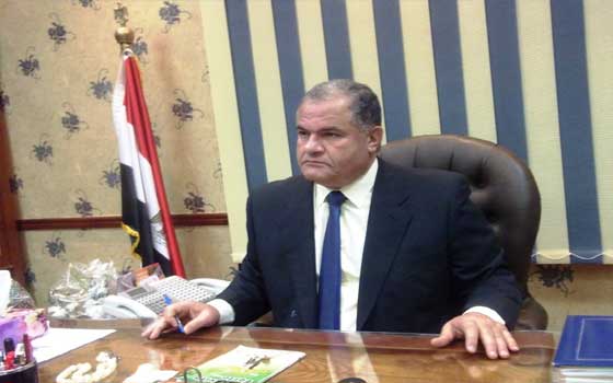 مصر اليوم - مدير أمن مطروح: الدفع بـ 4 سيارات إطفاء للسيطرة على حريق أشجار الزيتون