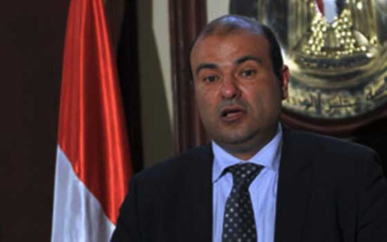   مصر اليوم - وزير التموين يبحث مع وفد صينيّ التعاون في إنشاء الصوامع