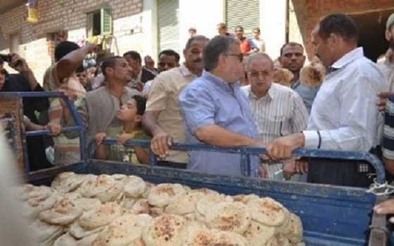   مصر اليوم - صرف 3 شهور حوافز متأخرة لأصحاب المخابز في السويس