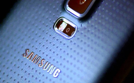 مصر اليوم - سامسونغ تعتزم الكشف عن منافس لهاتف آيفون 6