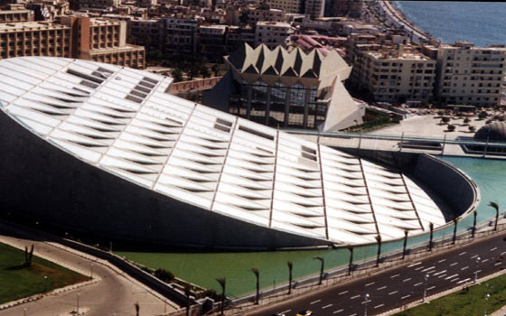   مصر اليوم - الشعر السياسي اليوناني في الاسكندرية بين القديم والحديث