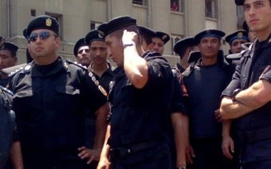 مصر اليوم - إحباط محاولة جديدة لتفجير مبنى الحماية المدنية في العريش