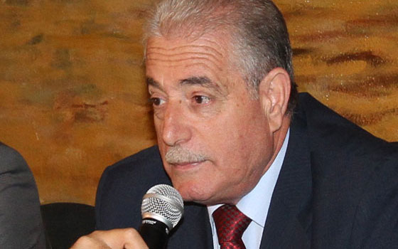   مصر اليوم - محافظ جنوب سيناء يتفقد خليج نعمة لمتابعة الحالة السياحية