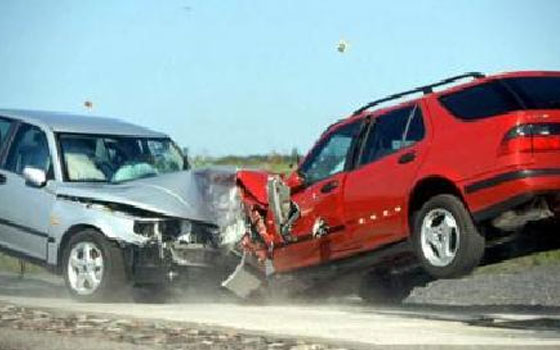   مصر اليوم - مقتل طفلة وإصابة  شخصًا 12 في حادث تصادم على طريق بورسعيد الإسماعيلية