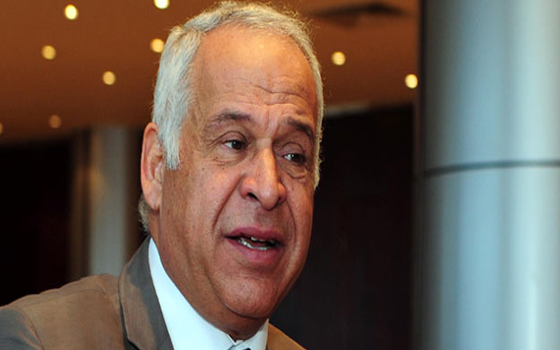   مصر اليوم - سموحة يرفض بيع أحمد حمودي  إلى النادي الأهلي