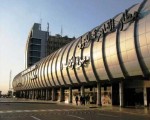 مصر اليوم - سلطات مطار القاهرة تضبط شبليْن كان مسافر كويتي يحاول تهريبهما