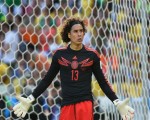   مصر اليوم - أوتشوا رجل مباراة المكسيك وهولندا
