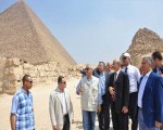   مصر اليوم - محلب يفتتح أعمال تطوير المنطقة الأثريَّة في الهرم السَّبت المقبل