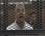   مصر اليوم - جنايات الجيزة تحاكم عصام سلطان في واقعة التعدّي على حرس محكمة