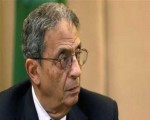   مصر اليوم - عمرو موسى ينسحبُ من جلسات منتدى السلام في فرنسا