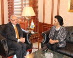   مصر اليوم - الشيخة فريحة الأحمد تلتقي وزير السياحة المصري