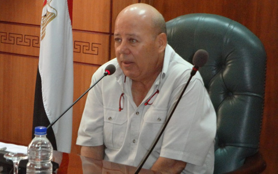   مصر اليوم - محافظ بورسعيد يُكرم ضباط الضواحي لجهودهم في عودة الطفلة مريم