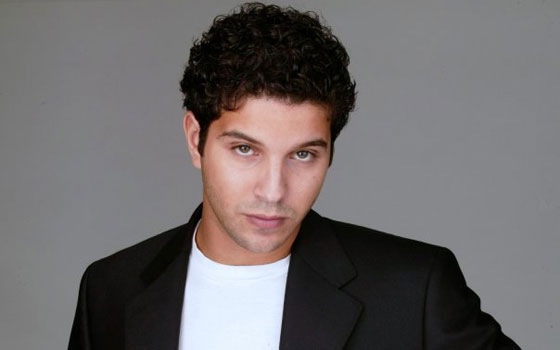 مصر اليوم - المخرج عبدالقادر لقطع أقنعني بالتعري في مشهد التعذيب