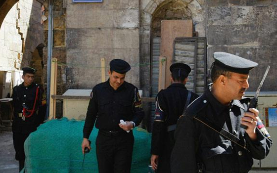 مصر اليوم - توقيف شخص وتدمير 4 بؤر إجراميَّة في سيْناء