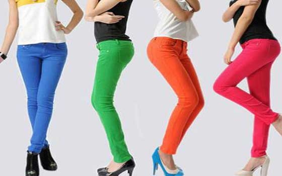 مصر اليوم - السراويل الملوّنة لراحتك وأناقتك في رحلات الصيف