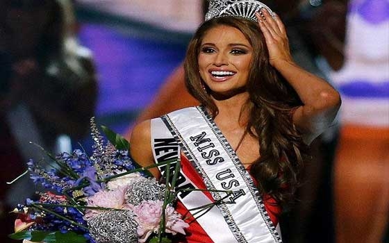   مصر اليوم - لاعبة التايكوندو نيا سانشيز تفوز بلقب ملكة جمال الولايات المتحدة