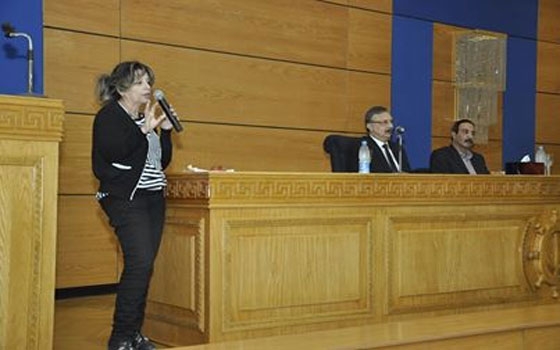   مصر اليوم - حملة توعوية عن فيرو سي للعاملين في شركة مياه الشب والصرف الصحي