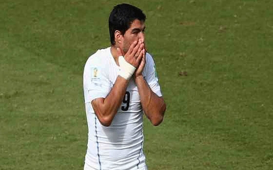   مصر اليوم - الفيفا يأمر سواريز بمغادرة فندق منتخب الأوروغواي