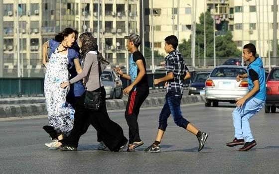   مصر اليوم - سلسلة قرارات حُكوميّة مُشدّدة في مواجهة ظاهرةِ التَحَرُّش ضد المرأة