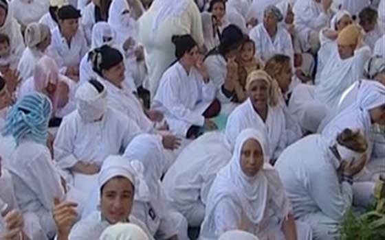   مصر اليوم - مصلحة السجون تنفي تعرض نزيلات القناطر للأذى او الإعتداء الجنسي