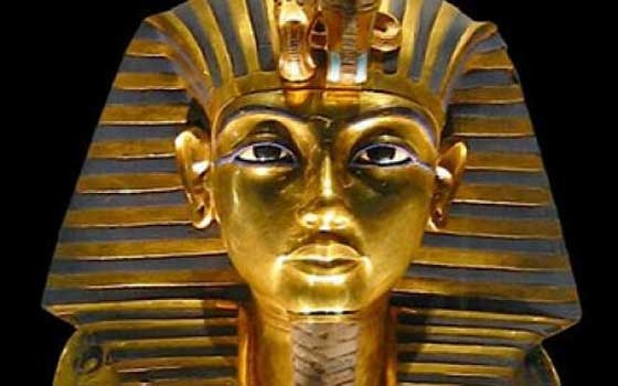   مصر اليوم - رئيس قطاع الآثار يؤكد أن تمثال توت عنخ أمون سليم