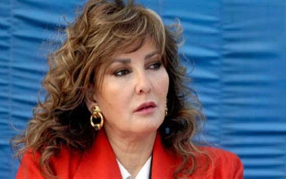   مصر اليوم - آثار الحكيم تتحدث عن أزمتها مع برنامج رامز قرش البحر