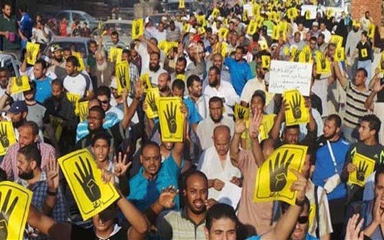   مصر اليوم - مسيرة للإخوان في وسط القاهرة تتجه إلى ميدان التحرير