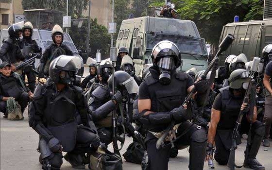   مصر اليوم - مقتل متهم أثناء توقيفه ومعه بندقيّة آليّة وذخائر في الشرقيّة