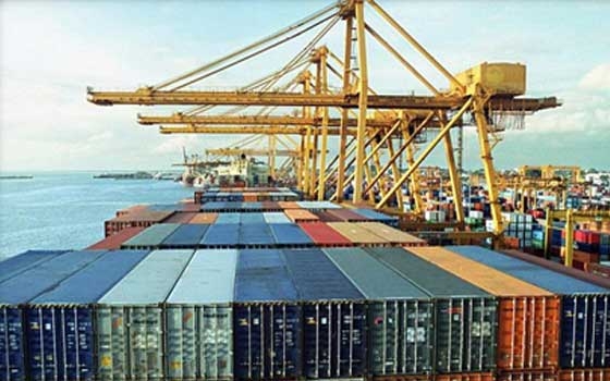   مصر اليوم - التجارة الماليزية ترتفع بنسبة 8.3% خلال الربع الاول