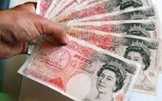   مصر اليوم - الأسترليني يسجل أكبر ارتفاع له أمام اليورو في 19 شهرًا