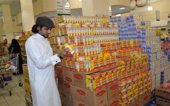   مصر اليوم - أزدهار الحركة التجارية في جازان مع قرب حلول شهر رمضان