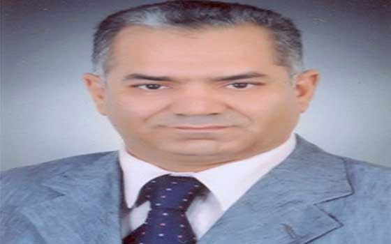   مصر اليوم - الدماطي وزير اﻵثار يتفقد المتحف المصري في التحرير