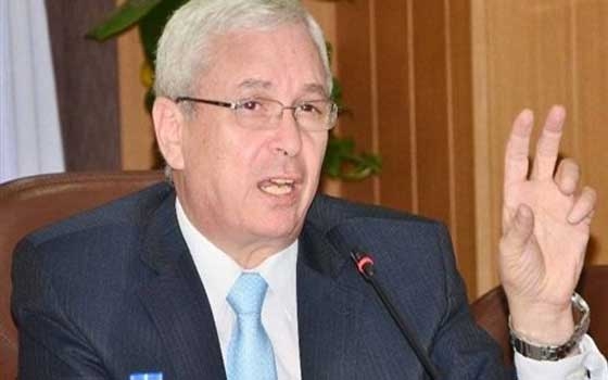   مصر اليوم - وزيرُ التعليمِ الجديد يمنع الطُّلاب من مُمَارسة العملِ الحزبي داخل الجامعات