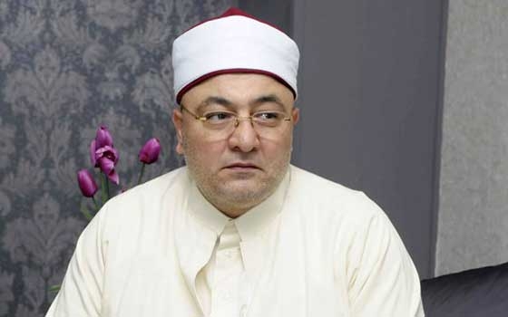   مصر اليوم - الجندي يطالب الدولة بعدم التعامل مع اللافتات الدينيّة بحساسيّة مفرطة