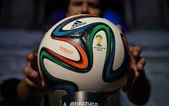   مصر اليوم - أديداس تُطلق الكرة الرسميّة لكأس العالم تحت اسم برازوكا