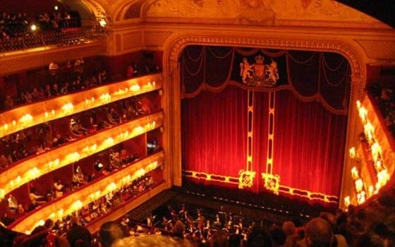   مصر اليوم - عرض أوبرا مانون لسكو لوشيني بعد 30 عامًا من عرضها السابق