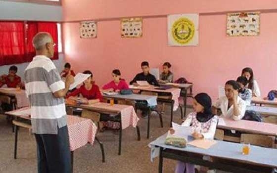   مصر اليوم - التحقيق مع مراقب اتهمته طالبة بالتحرش بها داخل اللجنة