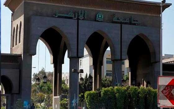   مصر اليوم - وصول 3 من طلاب الأزهر إلى محكمة جنح العباسيّة لاستئناف محاكمتهم