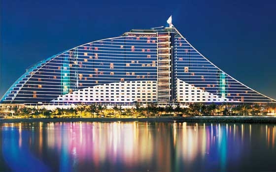   مصر اليوم - حاكم دبي يعتمد المرحلة الخامسة من مشروع توسعة جميرا بيتش