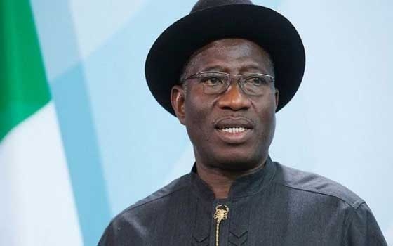   مصر اليوم - رئيس نيجيريا يقطع زيارة إلى غينيا الإستوائية