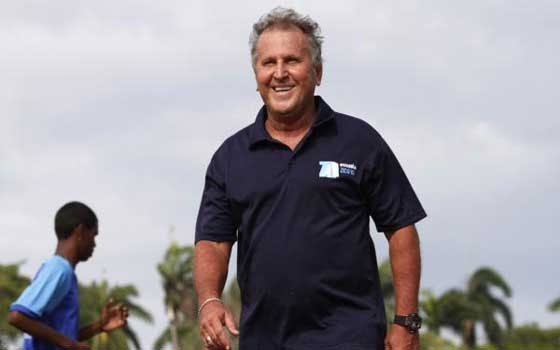   مصر اليوم - نجم البرازيل السابق زيكو: الأرجنتين تستطيع الوصول للنهائي